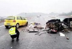 西湖爆料车祸最新消息新闻,悲剧发生，伤亡情况及事故原因调查中